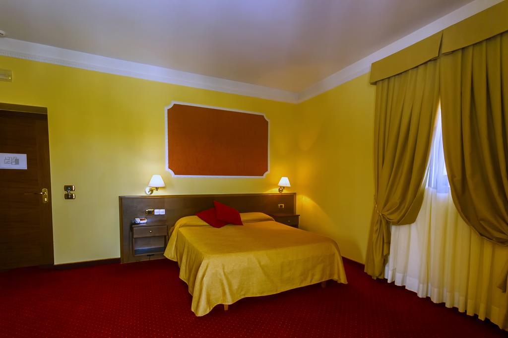 Hotel Antiche Terme Benevento Esterno foto